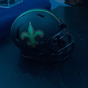 Saints Mini Helmet with hard case